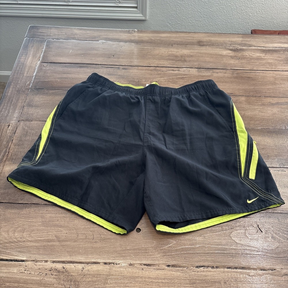 Nike Men's Black Swim Trunks Shorts,‎ Size XXL Lined